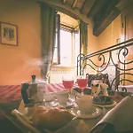 Вілла Casale Fontocchio Кортона